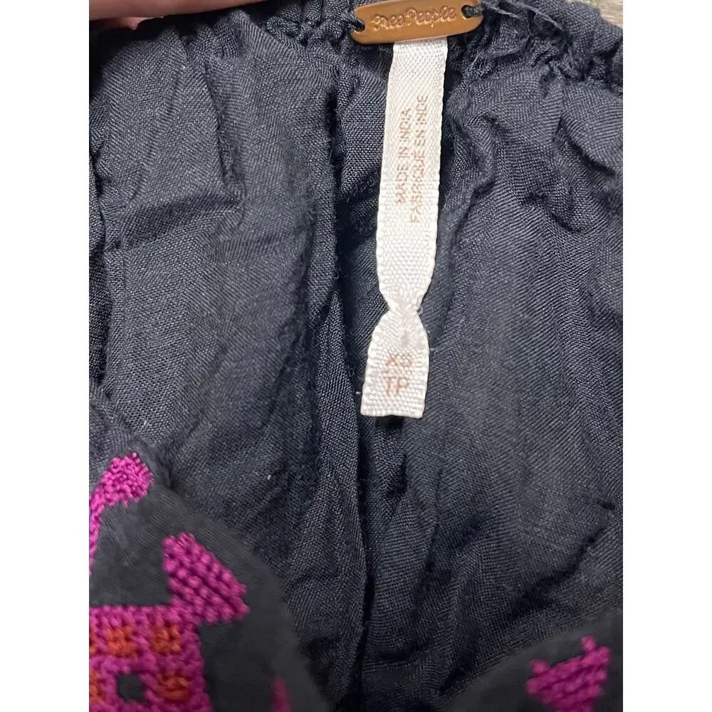 Free People Vacay Vibin Top XS Black Embroidered Boho Festival Cold Shoulder
